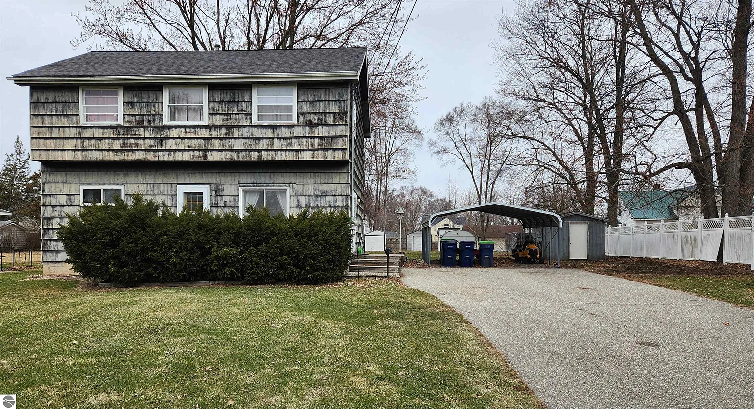 104 Sexton St photo 1