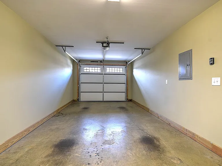 53 Sutter Pl — Photo 20
