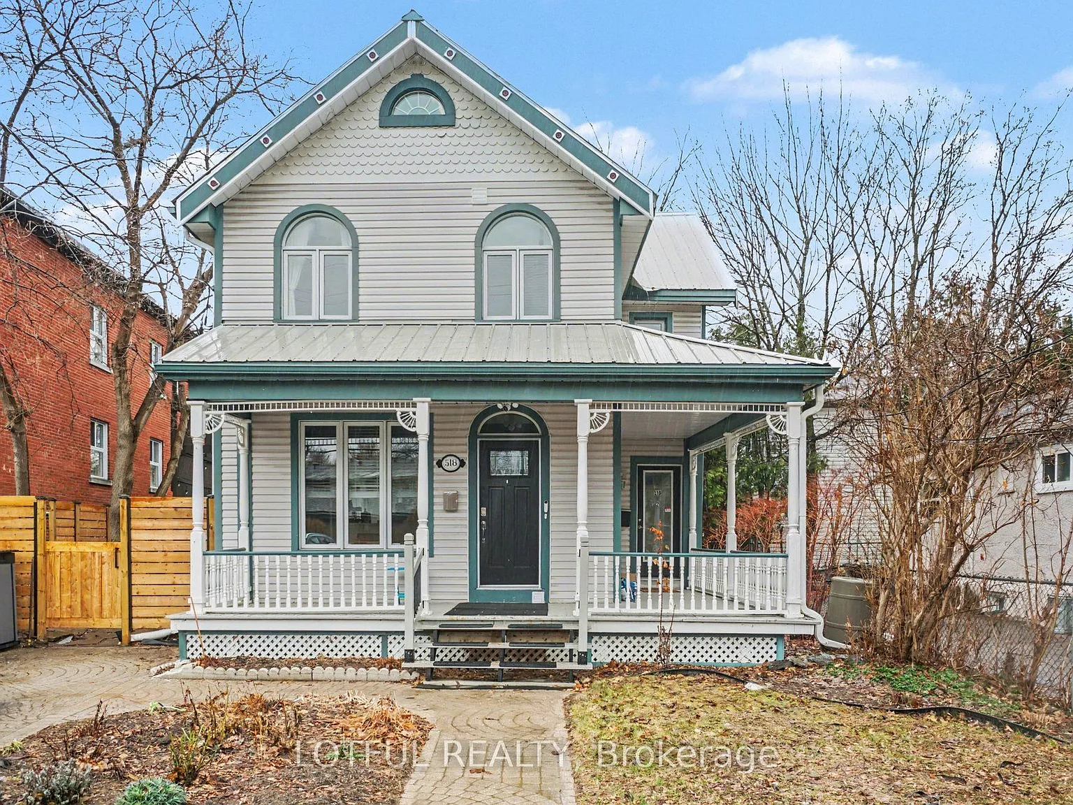 Studio, $1,400 — Photo 2