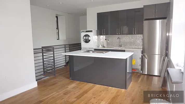 Rented by BRICK & GALO REALTY CORP | media 16