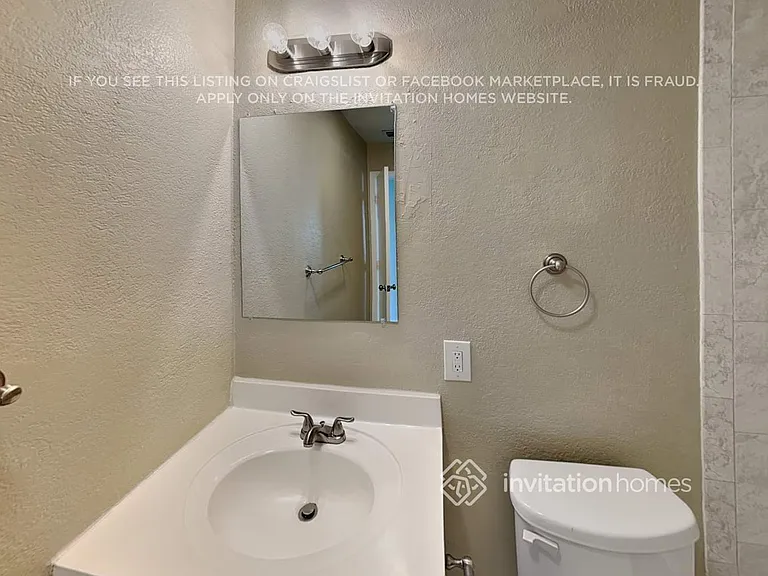 10927 Gallery St — Photo 17