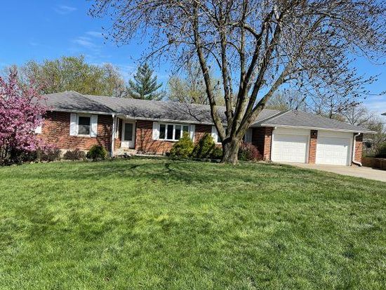 1609 Hickory Dr Chillicothe Mo 64601 Zillow