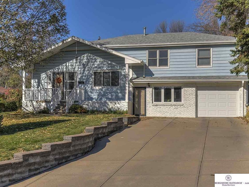 1st image of 408 Dennis Dr