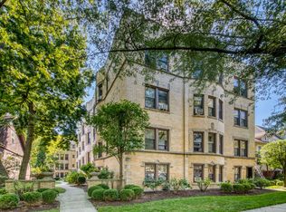 1921 W Estes Ave #1N, Chicago, IL 60626