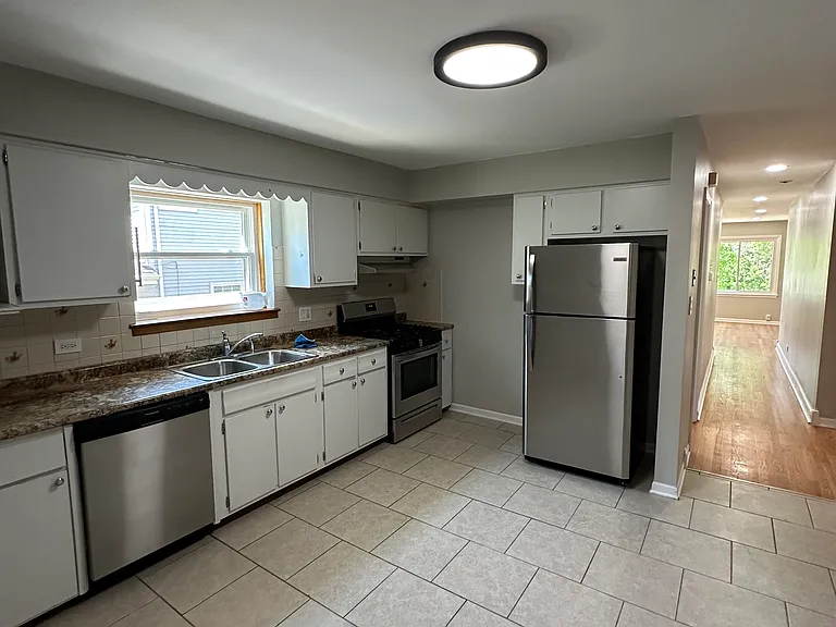 501 N Westmore Ave #1 — Photo 16