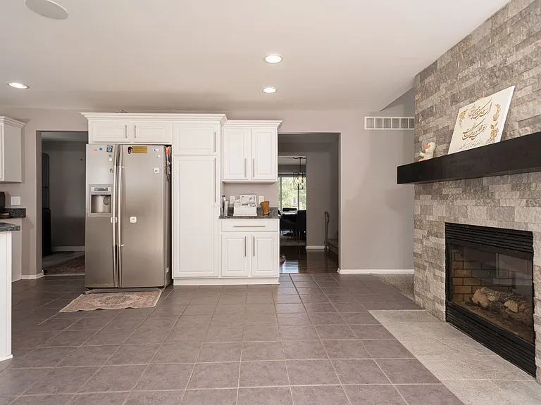 24625 Muirfield Dr — Photo 8