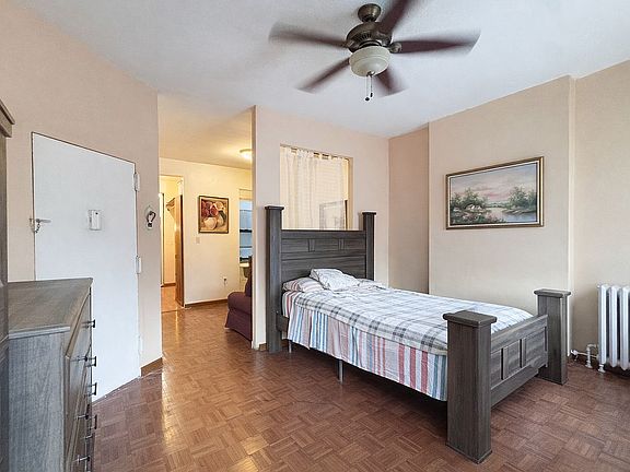 4th image of 8 W 119th St APT 12
