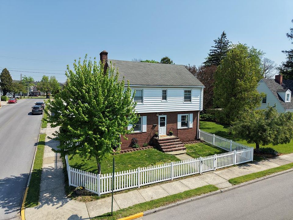 1st image of 923 Mount Vernon Ave