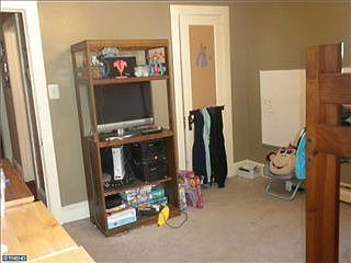 5th image of 507 Grant Ave