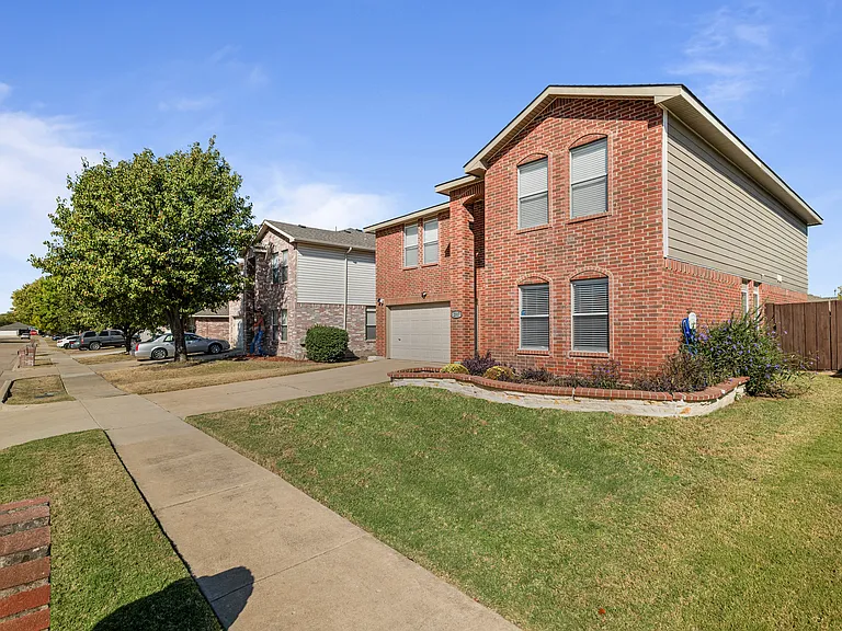 2317 Birch Dr — Photo 41