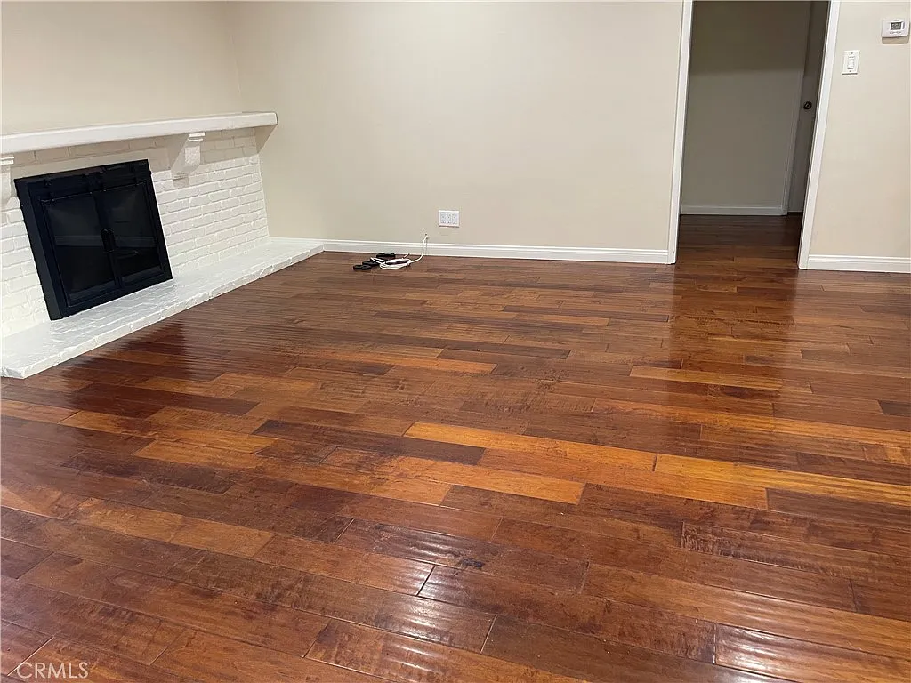 4 bed, 2.5 bath, 1432 sqft, $3,800 — Photo 4