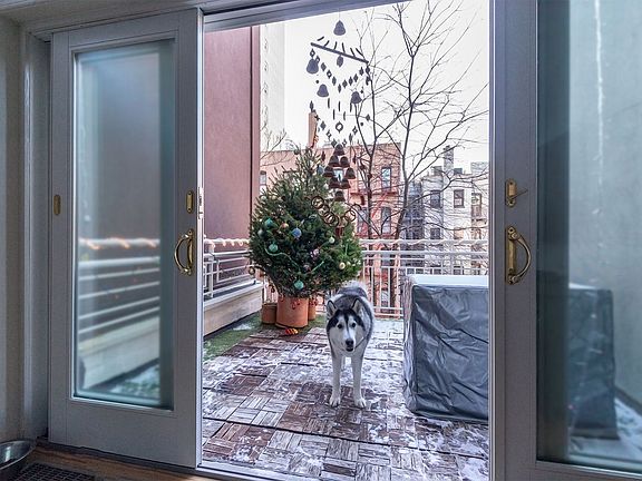 5th image of 346 E 84th St