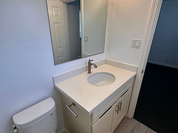 3rd image of 20461 John Dr APT 4