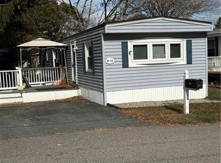 11 B Krzak Rd, North Kingstown, RI 02852