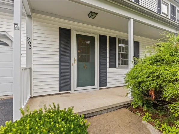 1903 Brand Farm Drive, South Burlington, VT 05403