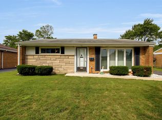 17306 Greenbay Ave, Lansing, IL