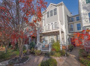 5 Crusader Ct, Germantown, MD 20874