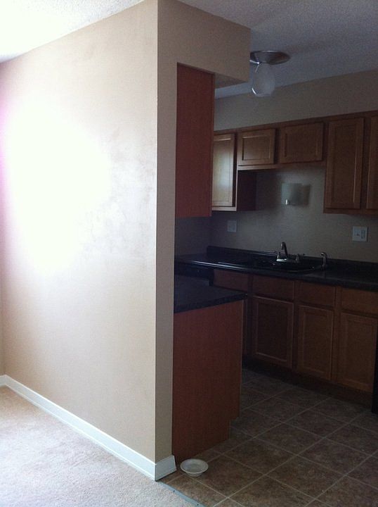 Bridgecrest Estates Condominiums 3137 Roger Williams Dr Bridgeton MO