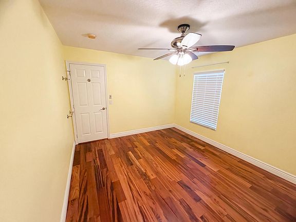 4th image of 2902 Serenity Circle S