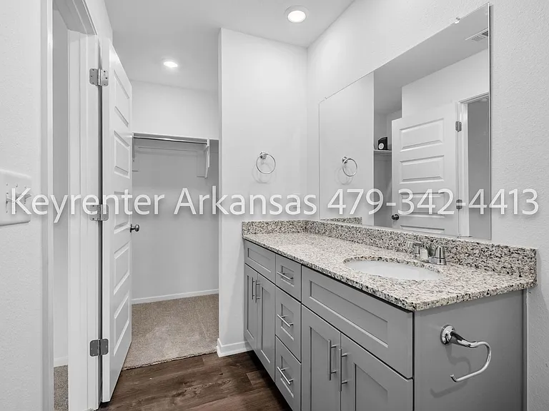 2734 S Ouachita Dr — Photo 18