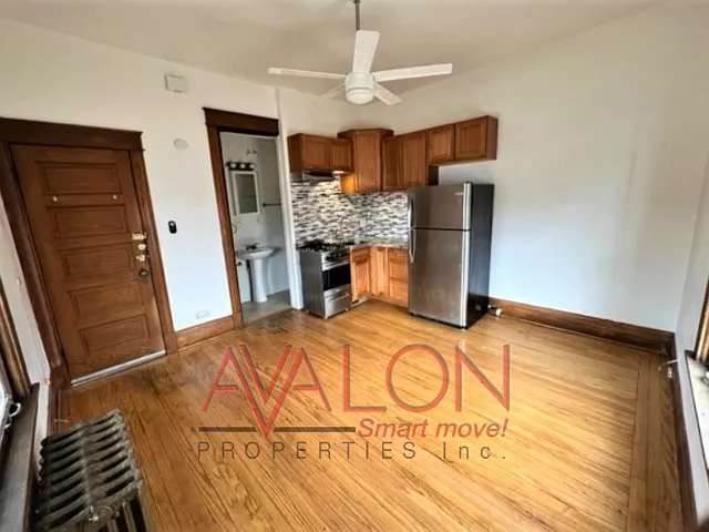 830 N Weber St #3 — Photo 3