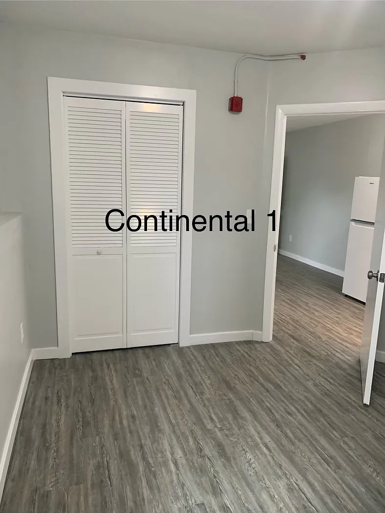 1 bed, $1,425 — Photo 4