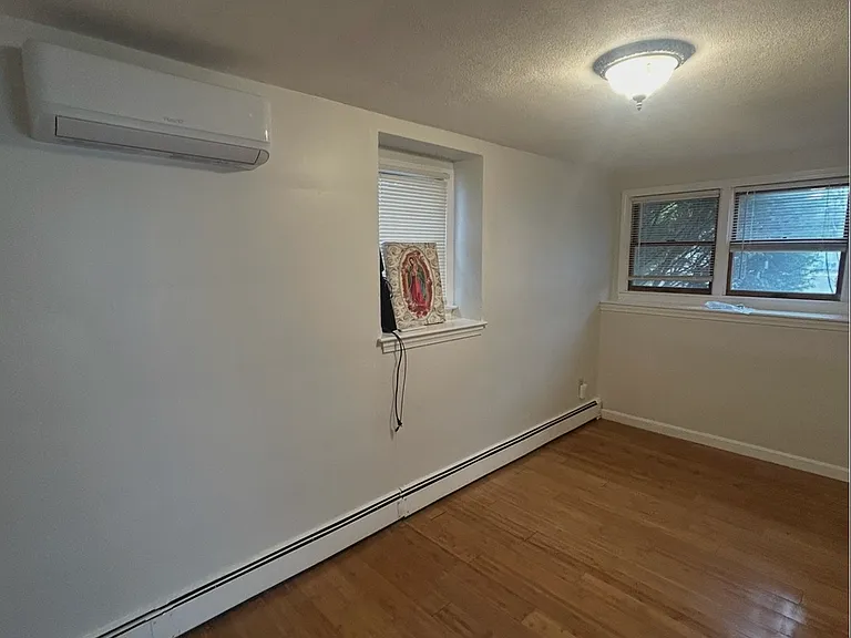 21 Weymouth Ave #1 — Photo 7