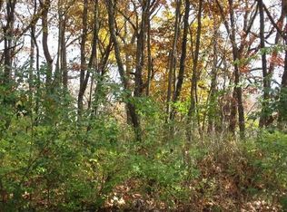 1000 Whitehall Dr, Crown Point, IN