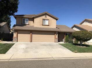8776 Vytina Dr, Elk Grove, CA 95624