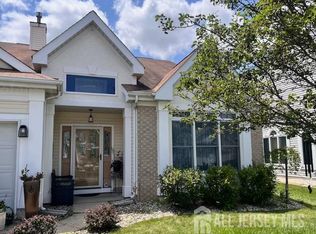 14 Wellington Pl, Monroe Township, NJ