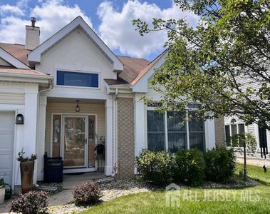 14 Wellington Pl, Monroe Township, NJ, 08831