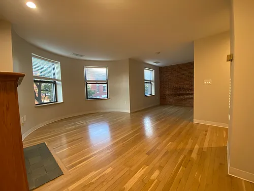 108 Gainsborough St #301W Photo 1