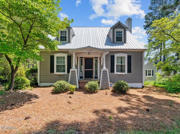 1195 N May Street, Southern Pines, NC 28387