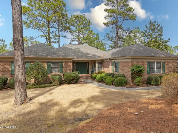 46 Highland View Drive, Southern Pines, NC 28387