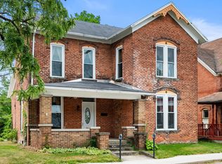 215 W Water St, Hartford City, IN 47348