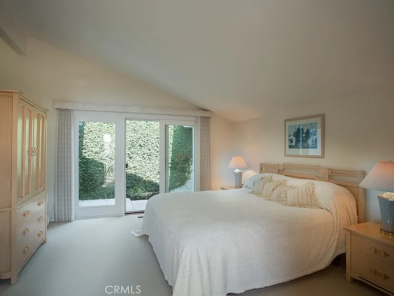 1004 Emerald Bay — Photo 11
