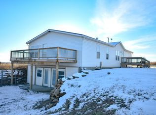 8635 SE Adams St, Wakarusa, KS 66546