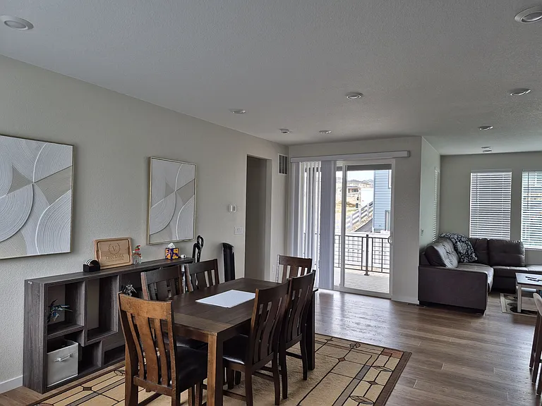 11732 Amplify Cir — Photo 16