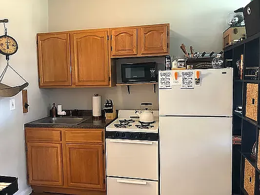 Rented by Friedman Roth Realty | media 8