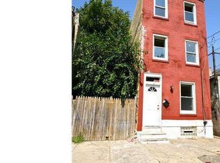 2462 Sepviva St, Philadelphia, PA