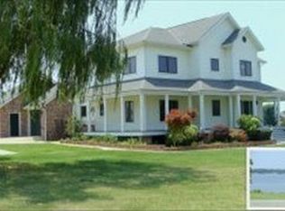 5012 Lake Breeze Rd, Grove, OK 74344