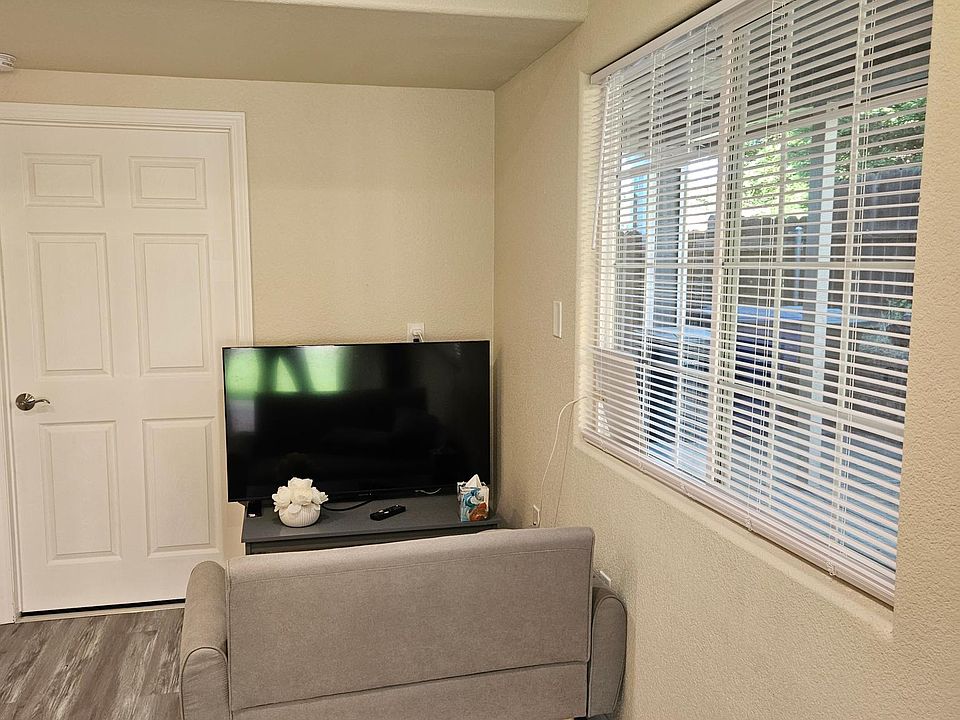 Dining area/living area combo