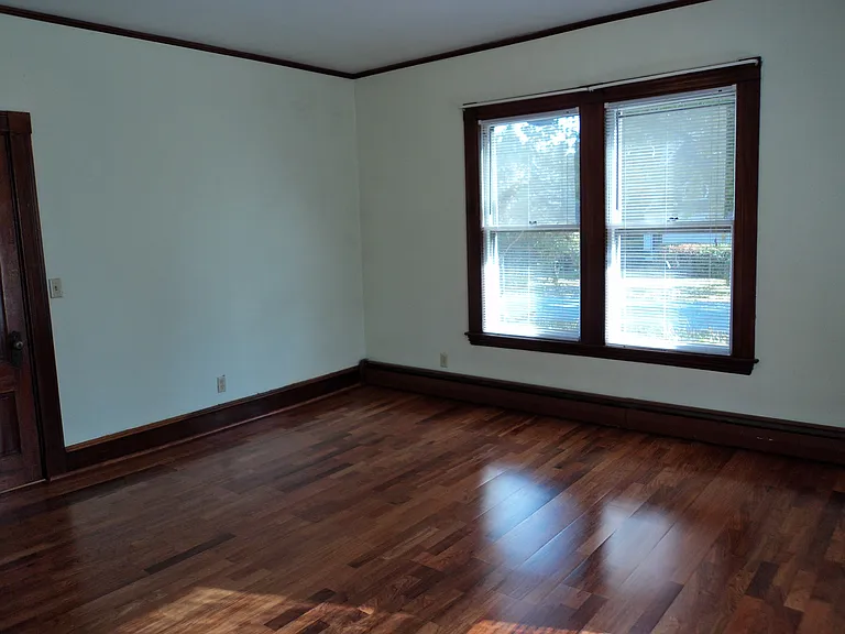 1-15 Winchester St #1 — Photo 12
