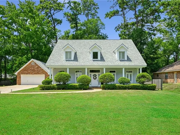 525 Laura Dr N, Mandeville, LA 70448