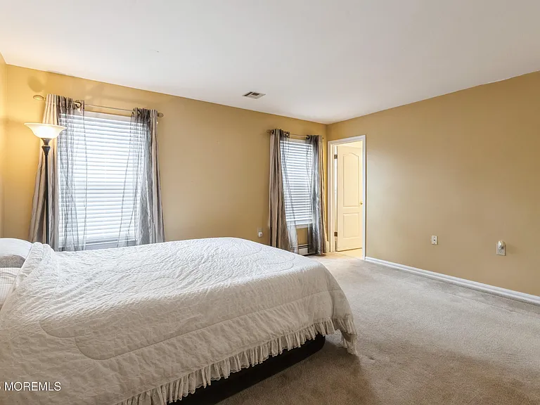 43 Stockport Dr — Photo 17