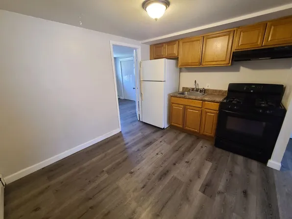 6016 N Warnock St, Philadelphia, PA