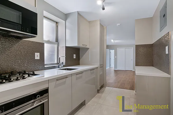 Rented by Lisa Management Inc | media 19