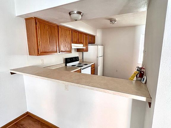 5th image of 185 Madison St #185