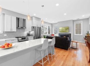 196 Boylston St #3, Boston, MA 02130