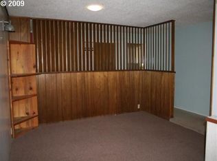 2755 Greenbriar St, Reedsport, OR 97467